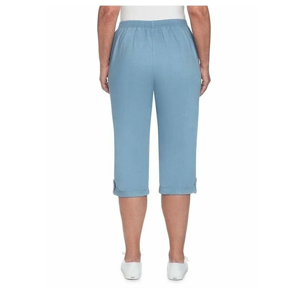 NWT Alfred Dunner Light Blue Capris